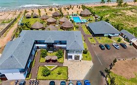 Lemon Beach Resort
